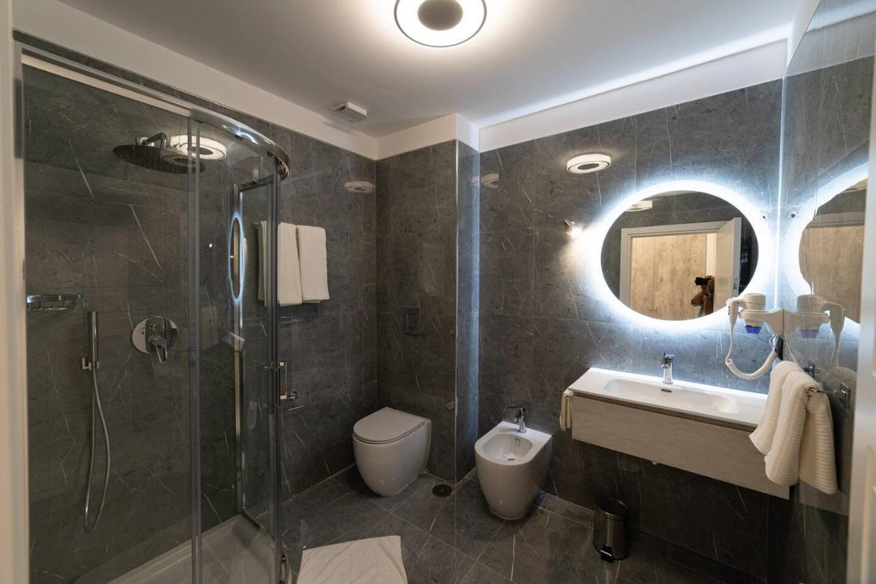 Real Chiaia Mergellina Hotel Nápoles