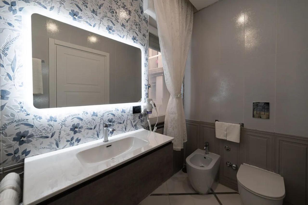 Hotel Real Chiaia Mergellina Neapel
